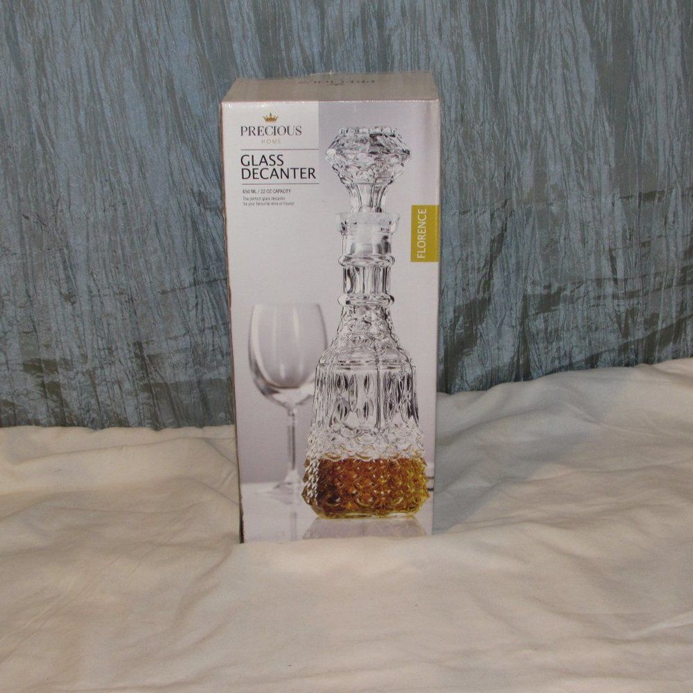 Decanter 650ml/22oz